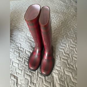 Burberry nova check rain boot. Size 39. Dark red. I wear size 8.5.